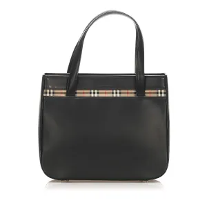 Burberry Leather Handbag (SHG-11494)