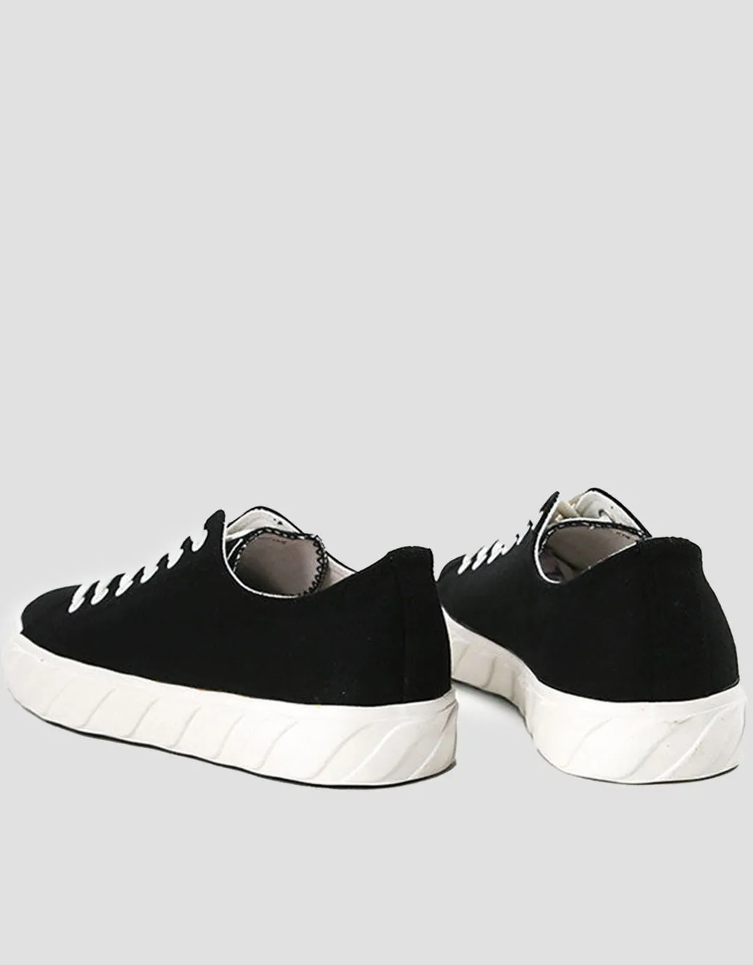 Cardinal Sporty Comfort Sepatu Sneakers Pria