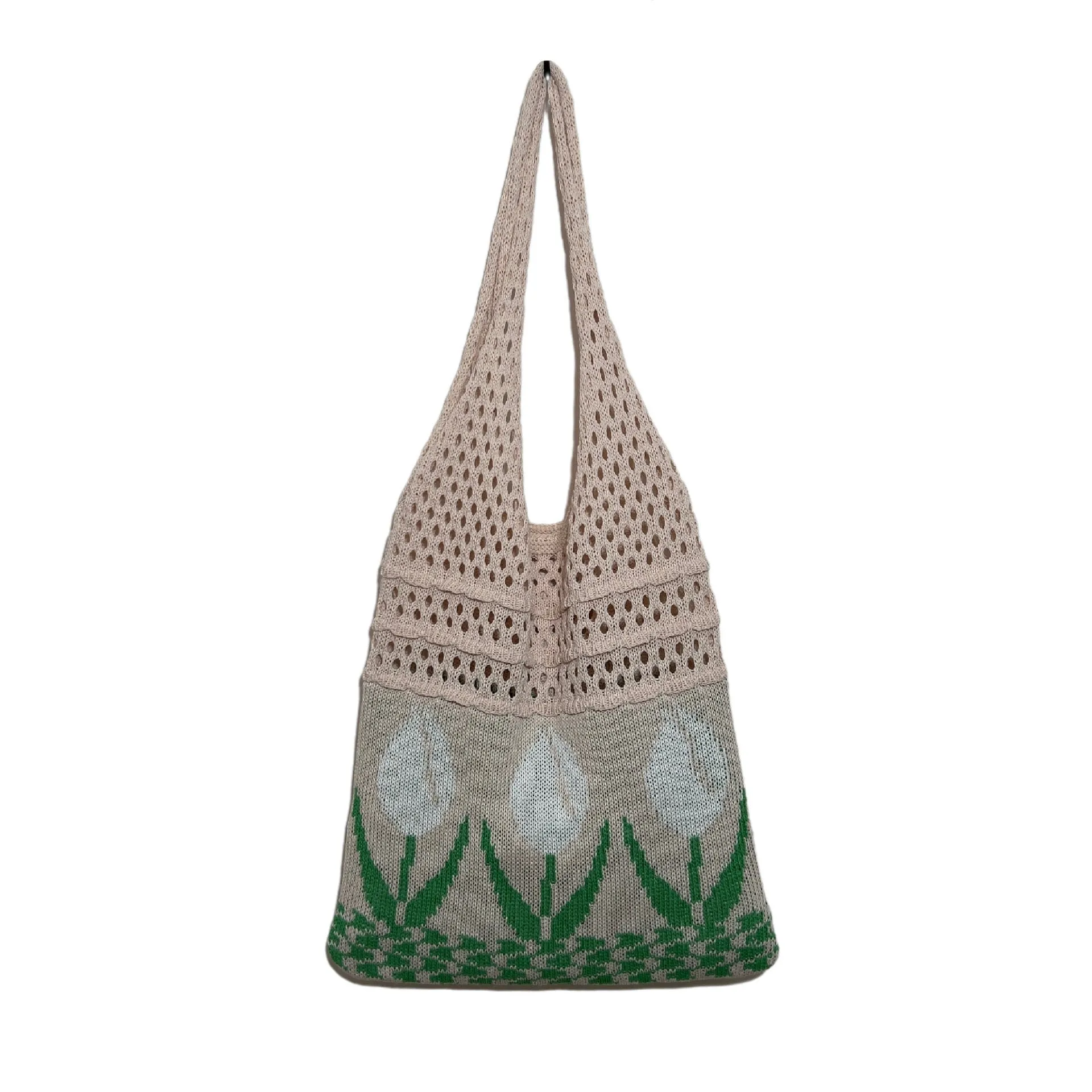 Crochet Creations: Tote Bags for the Modern Bohemian