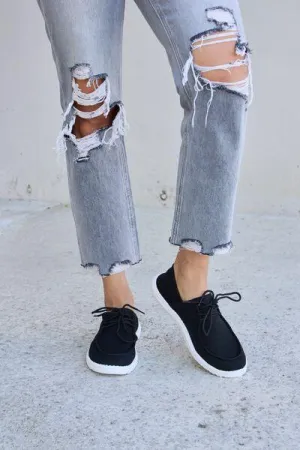 Forever Link Luxe Lace Up Black Women Sneakers