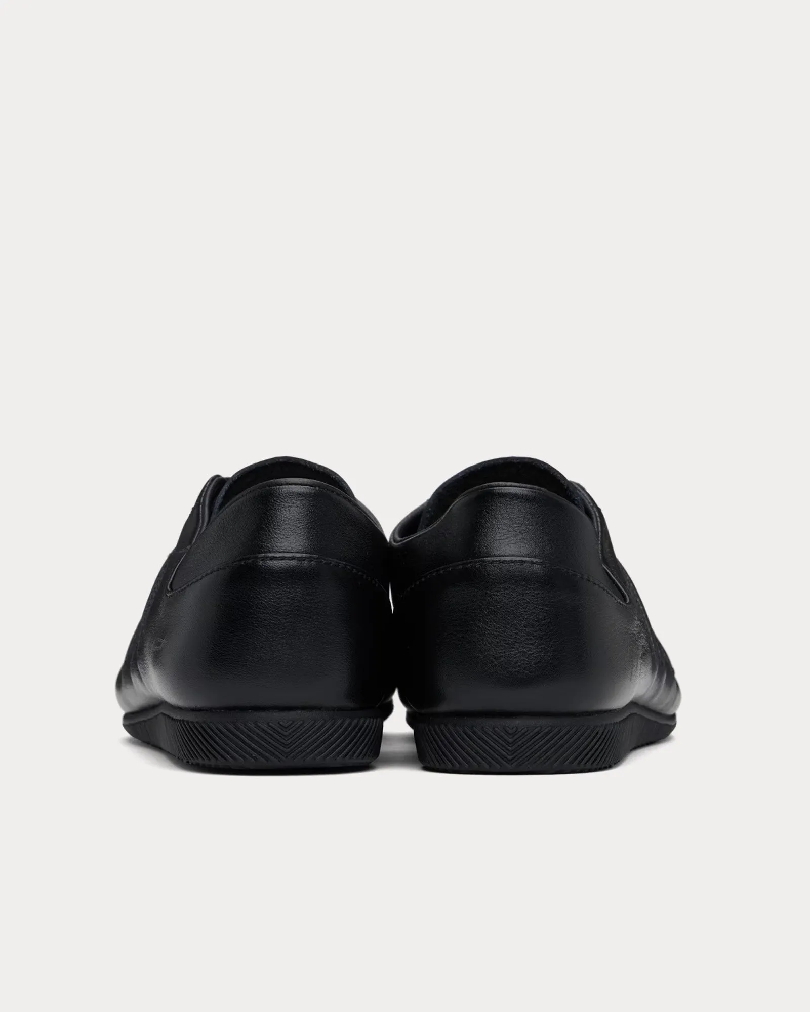 Japan Core Black / Black / Black Low Top Sneakers