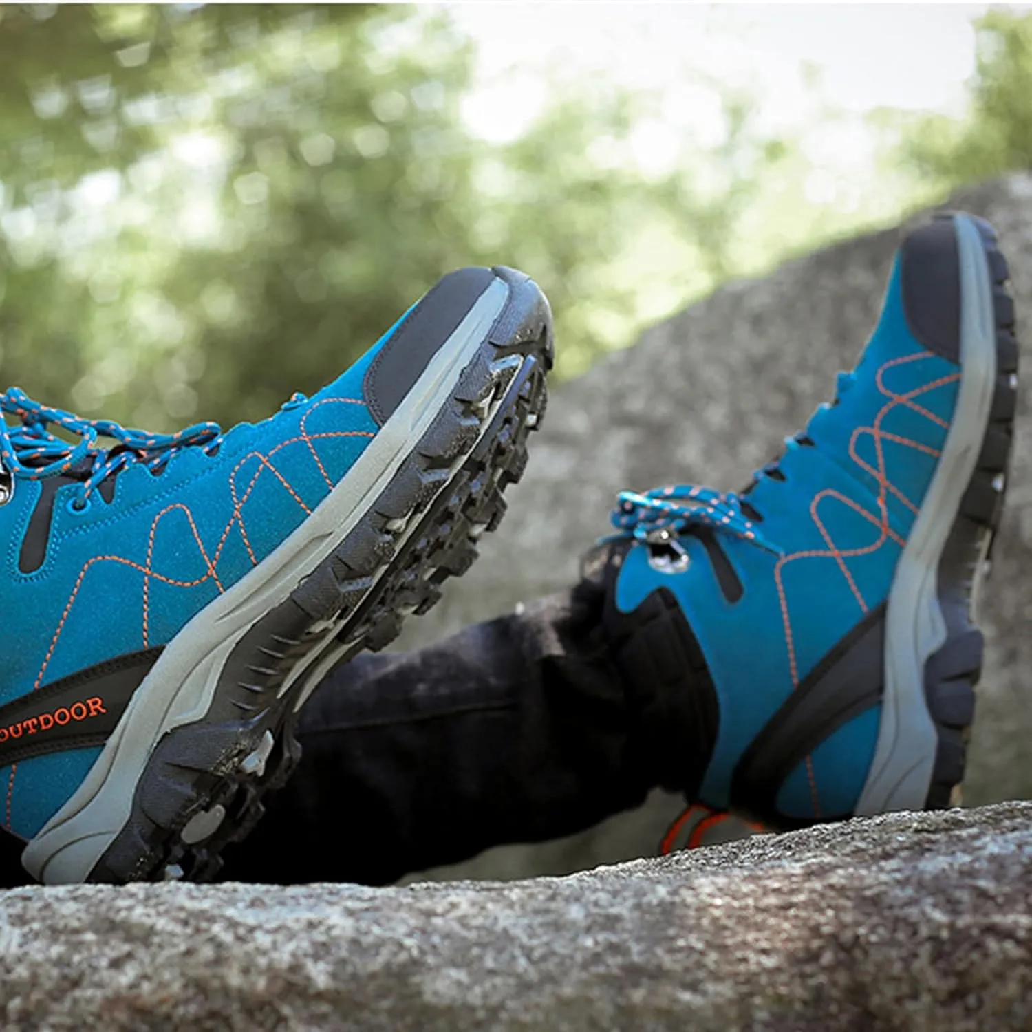 Mens Hiking Boots Waterproof Plus Cashmere Walking Boots Outdoor Camping Climbing Running Non-Slip