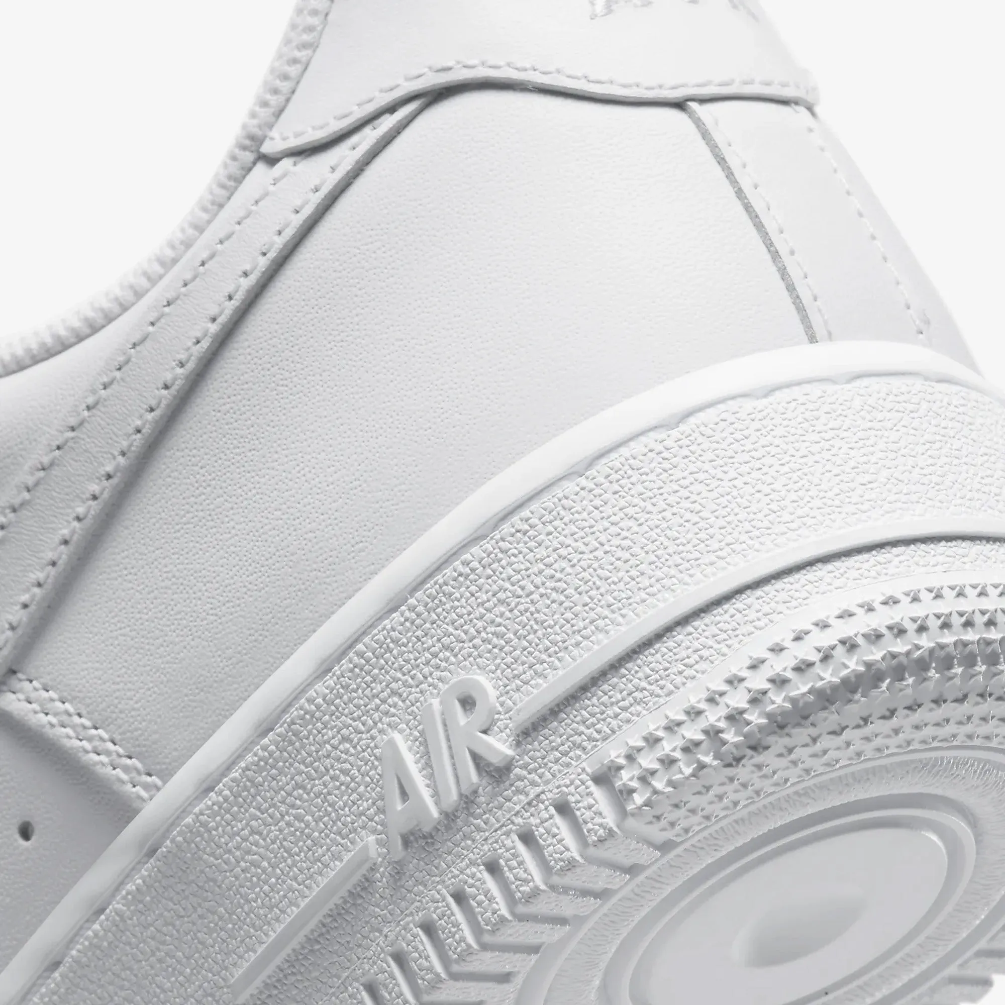 NIKE AIR FORCE 1 LOW '07 WHITE