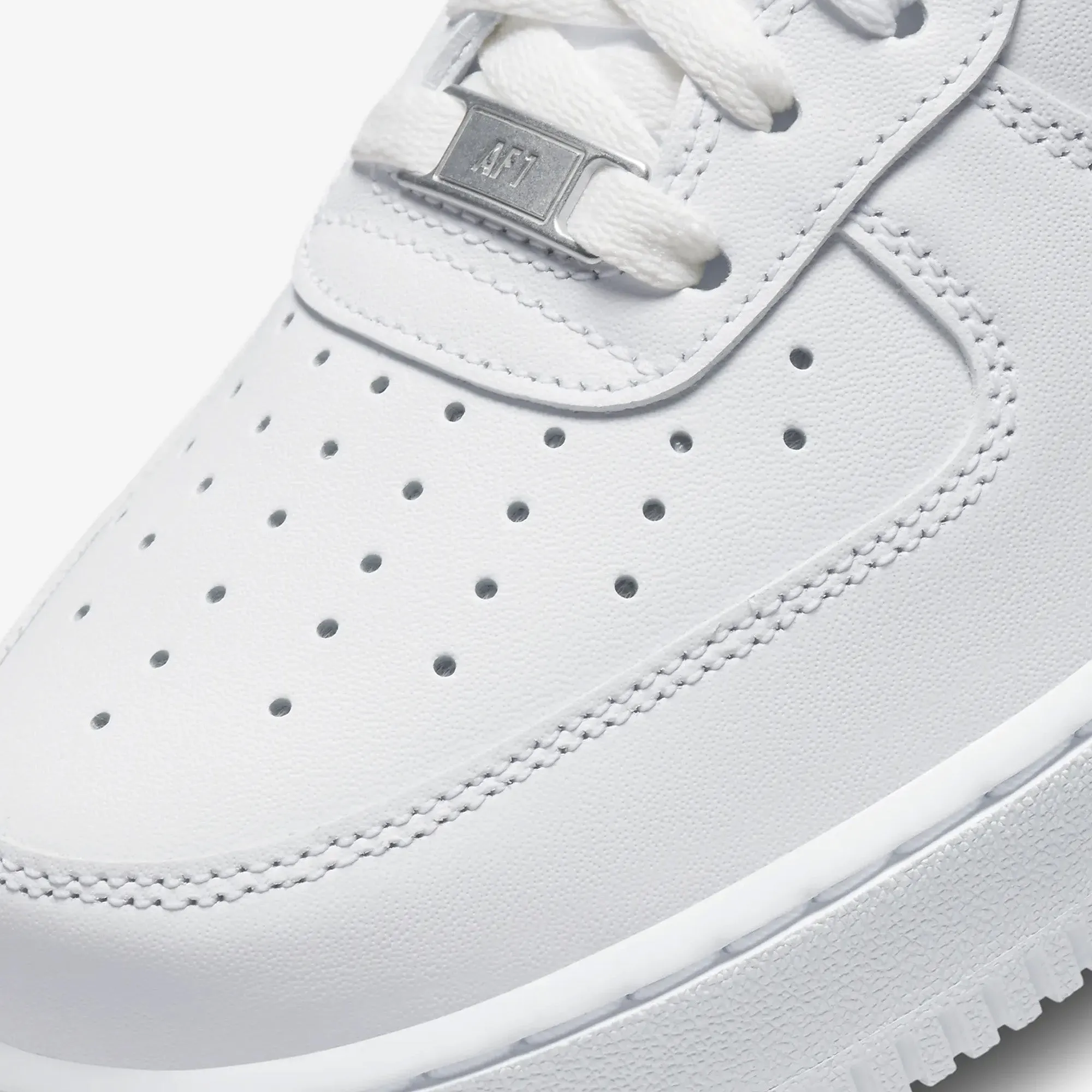 NIKE AIR FORCE 1 LOW '07 WHITE