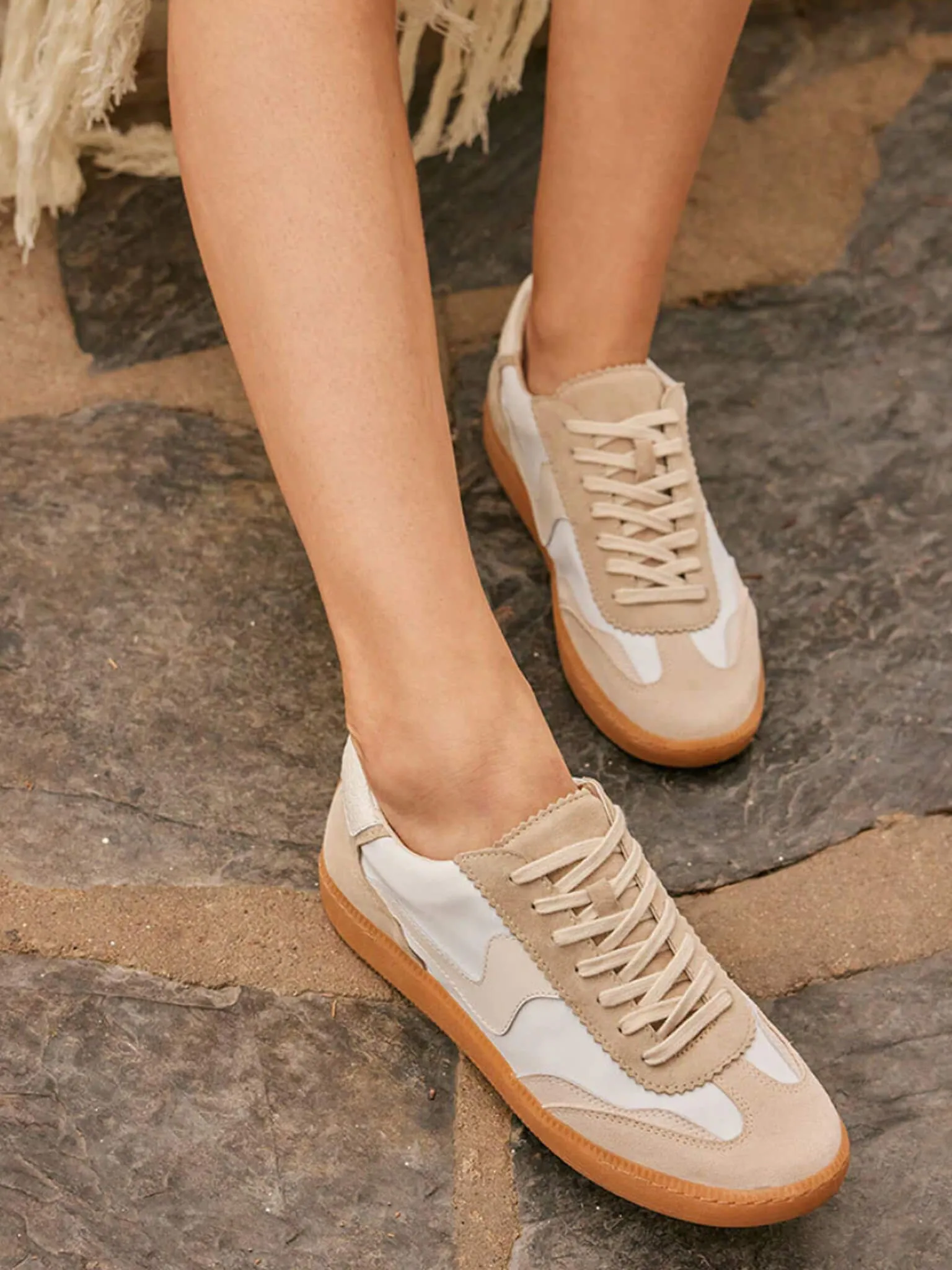 Notice Sneaker in Ivory Multi