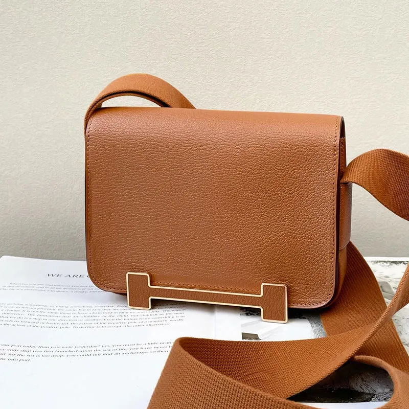 SEALBEER Autumn and winter new popular clogs bag leather women's bag wide shoulder strap single shoulder messenger bag bag versatile stewardess bag small square bag