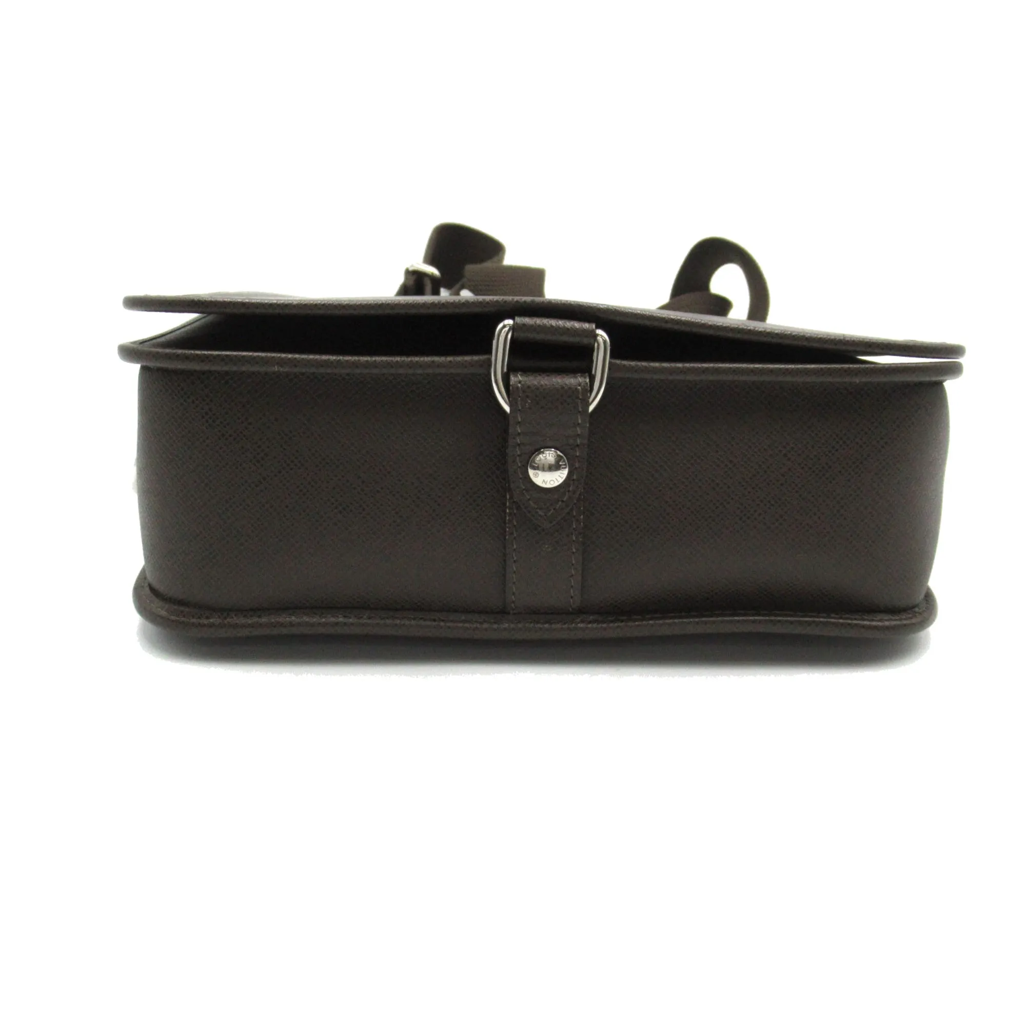 Trendy Inspired Louis Vuitton Andrei Brown Grizzly Taiga Leather M32488