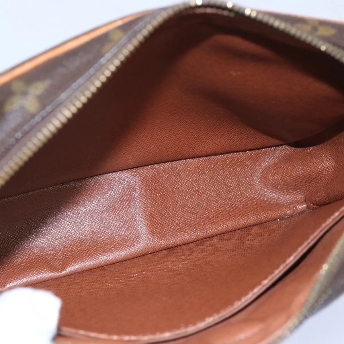 Trendy Inspired Louis Vuitton Compiegne 23 Clutch Bag