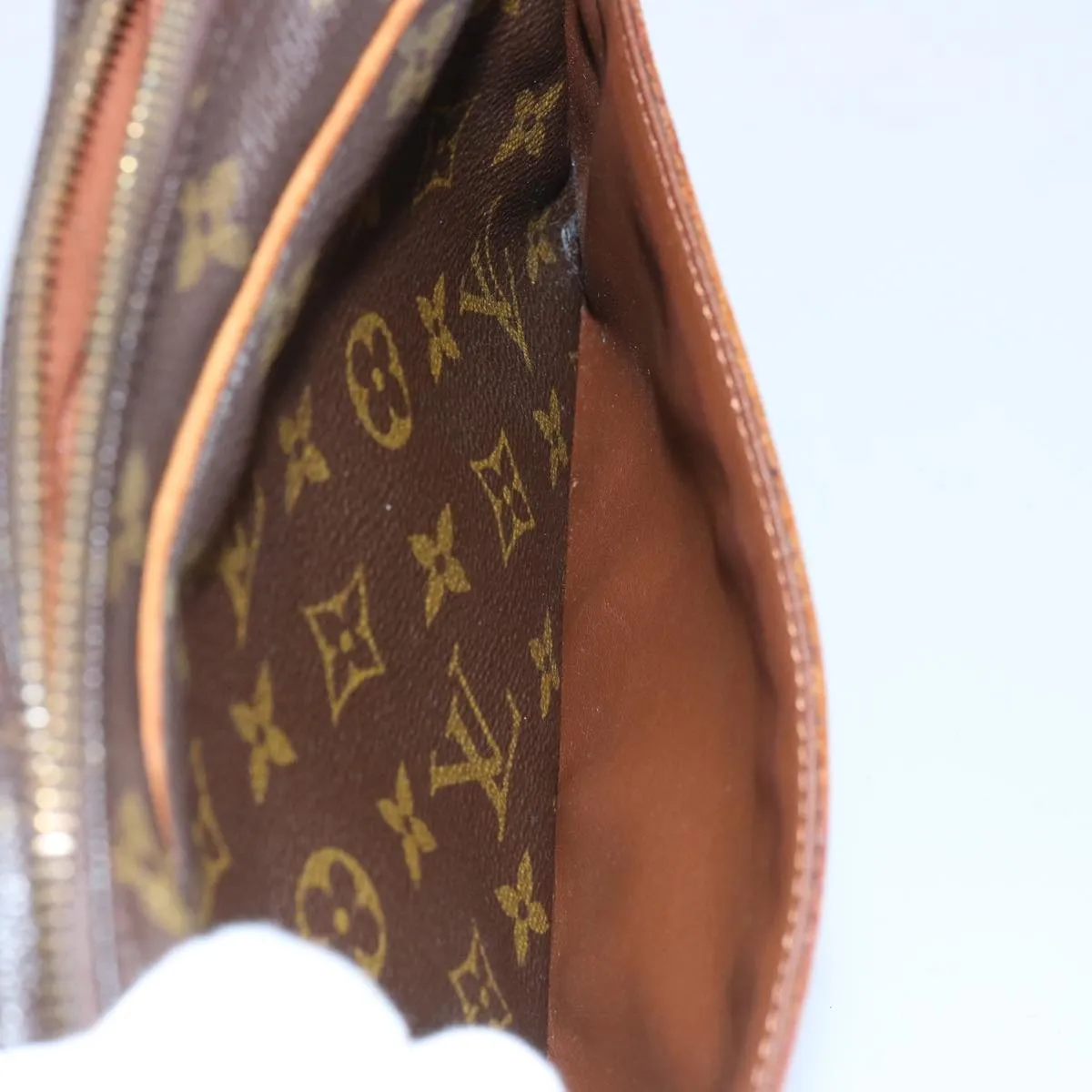 Trendy Inspired Louis Vuitton Compiegne 23 Clutch Bag