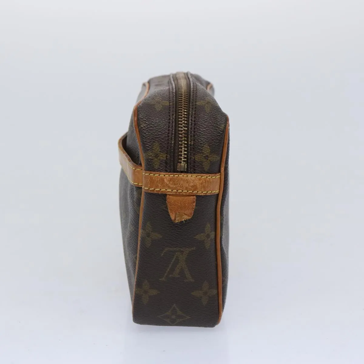 Trendy Inspired Louis Vuitton Compiegne 23 Clutch Bag