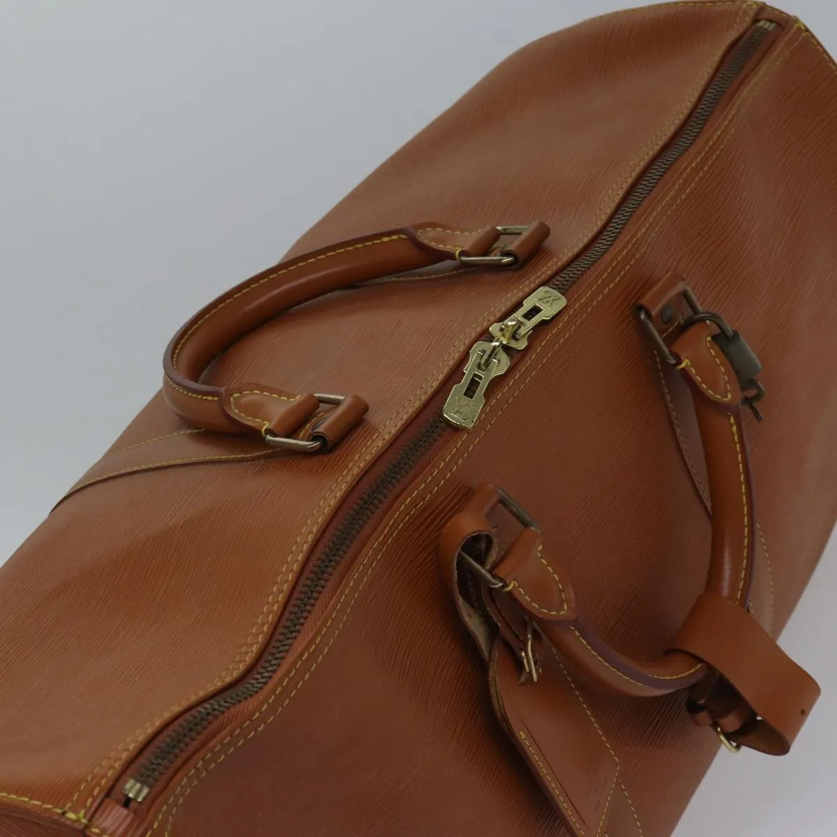Trendy Inspired Louis Vuitton Epi Keepall 60 Boston Bag Brown Zipangu Gold M42948 Lv Auth Ki4860