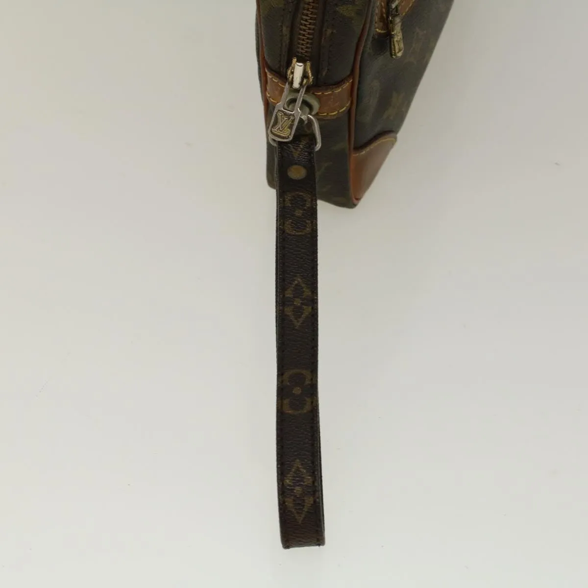 Trendy Inspired Louis Vuitton Marly Dragonne Clutch Bag