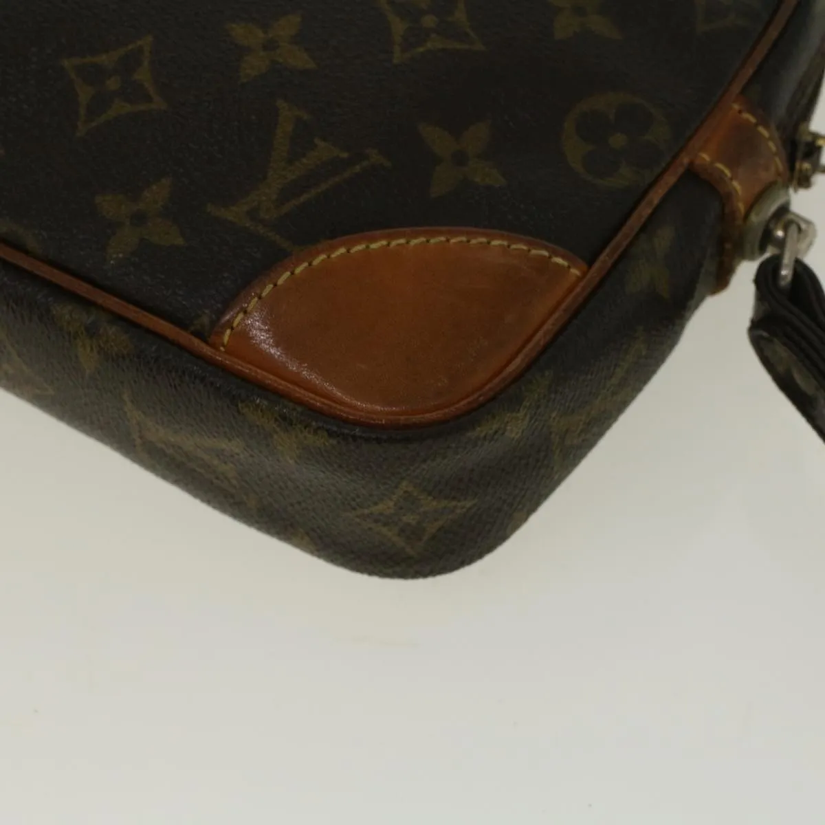 Trendy Inspired Louis Vuitton Marly Dragonne Clutch Bag
