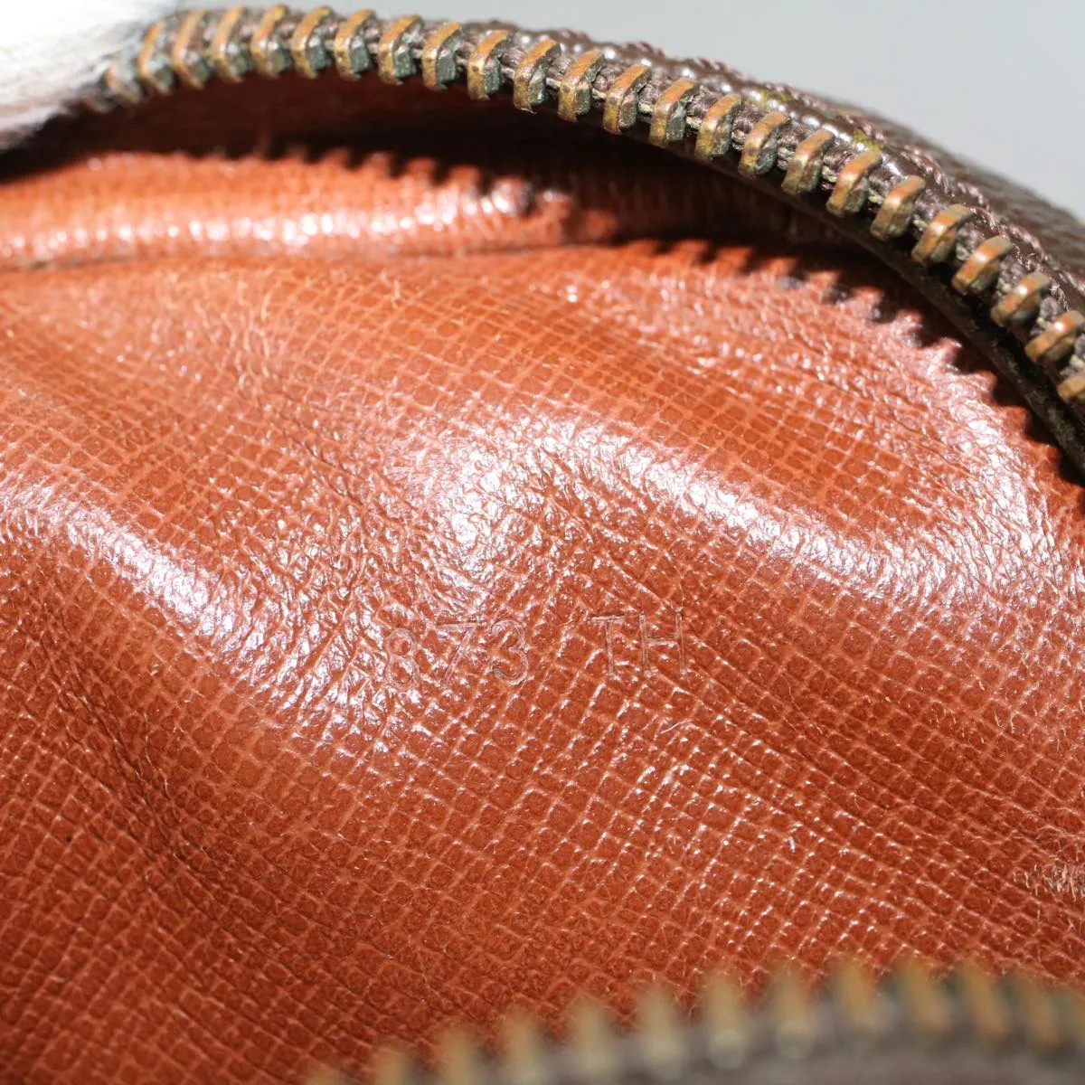 Trendy Inspired Louis Vuitton Marly Dragonne Clutch Bag
