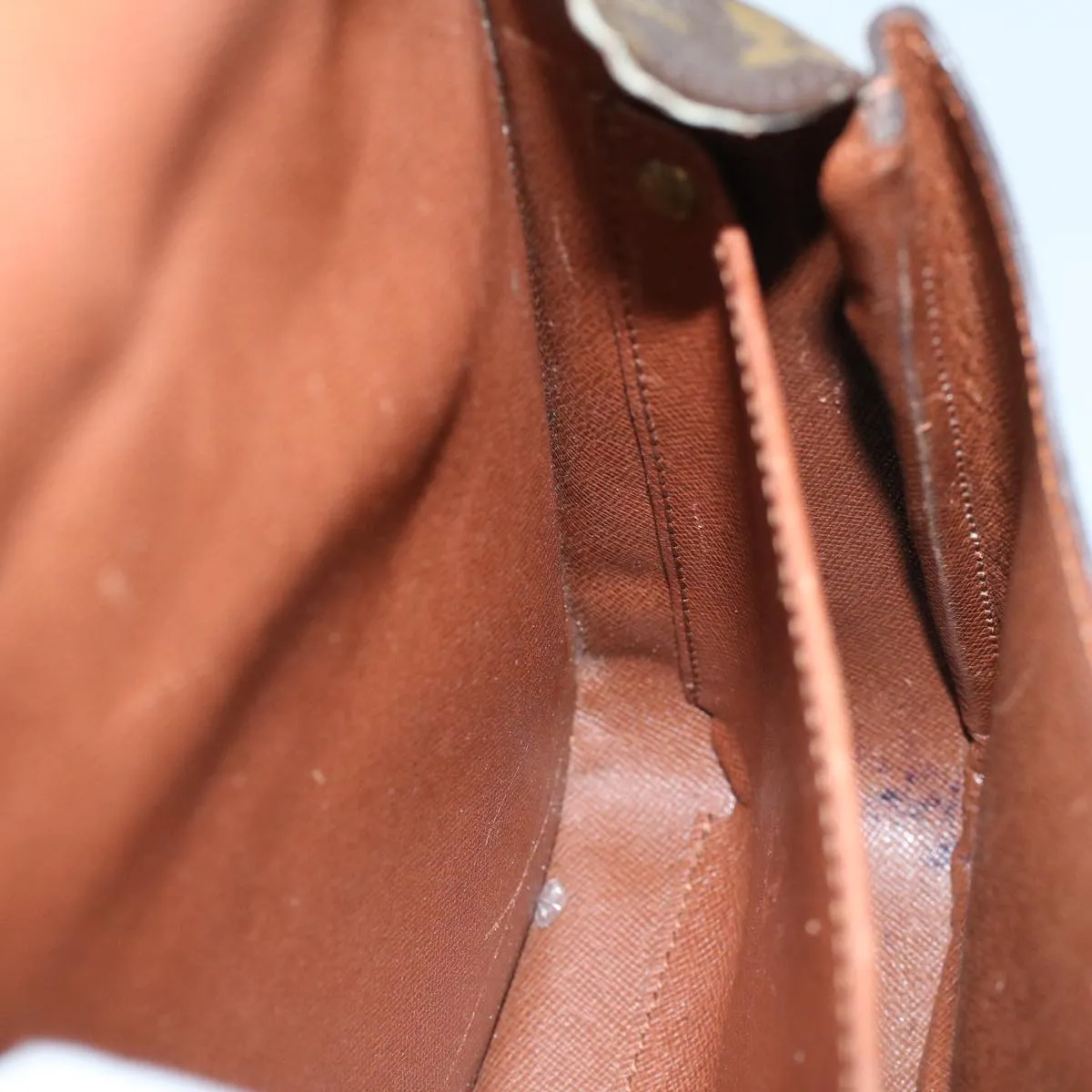 Trendy Inspired Louis Vuitton Monogram Cartouchiere Gm Shoulder Bag M51252 Lv Auth Bs9772