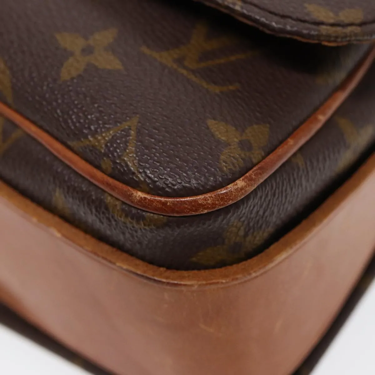 Trendy Inspired Louis Vuitton Monogram Cartouchiere Mm Shoulder Bag Vintage M51253 Lv Auth 78689