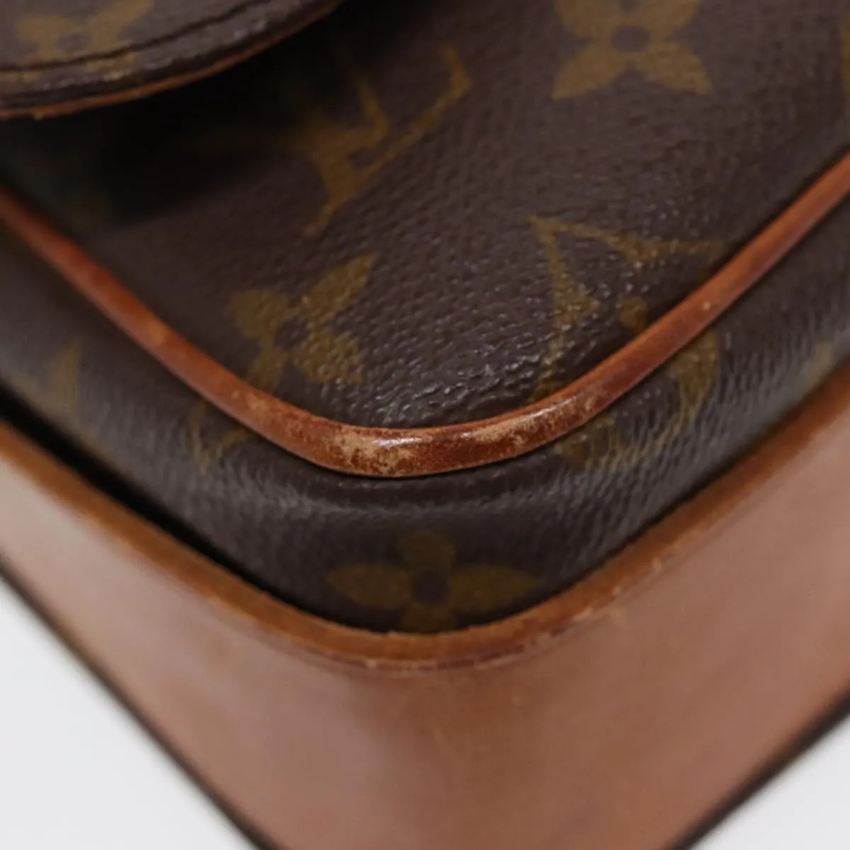 Trendy Inspired Louis Vuitton Monogram Cartouchiere Mm Shoulder Bag Vintage M51253 Lv Auth 78689