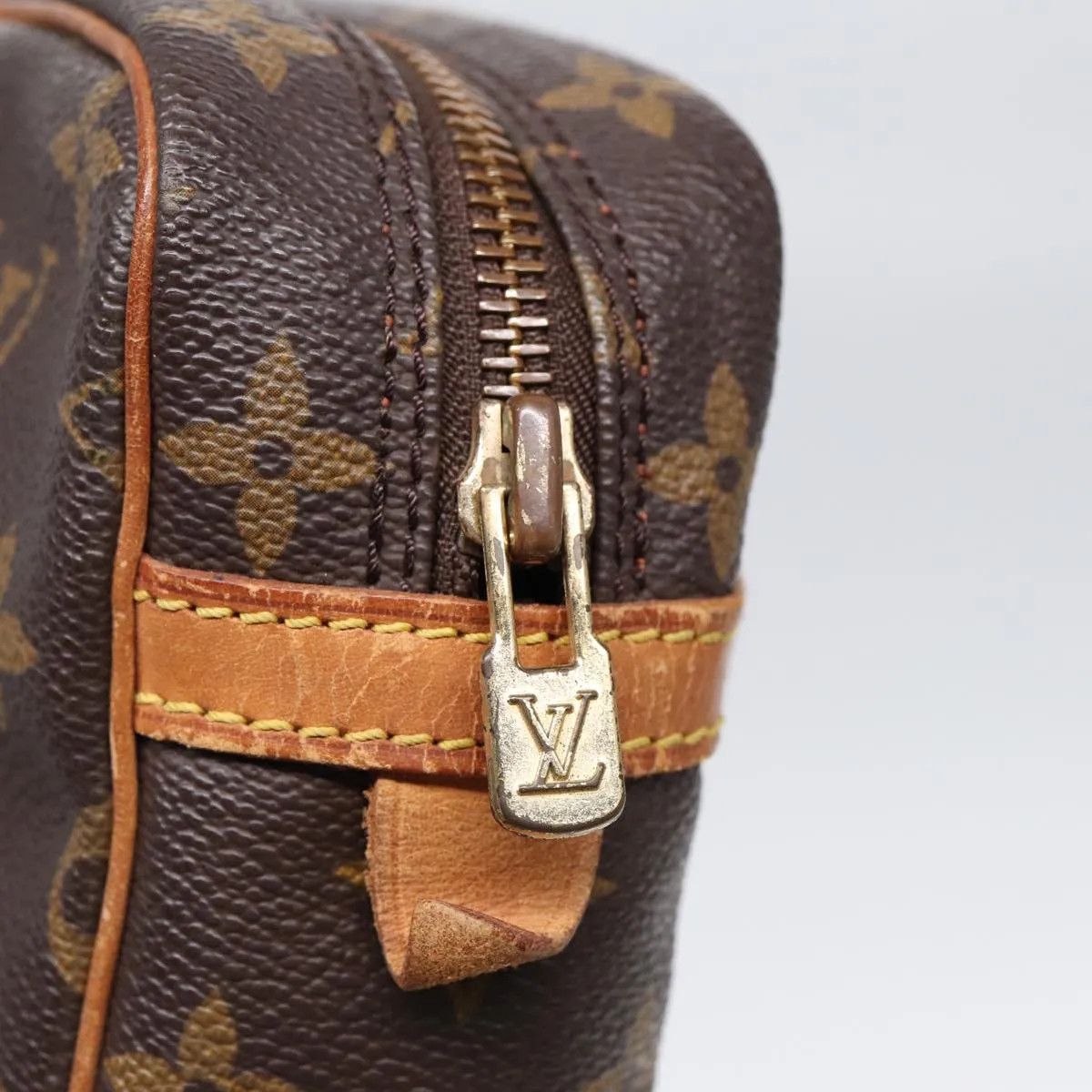Trendy Inspired Louis Vuitton Monogram Compiegne 23 Clutch Bag M51847 Lv Auth Yk14312