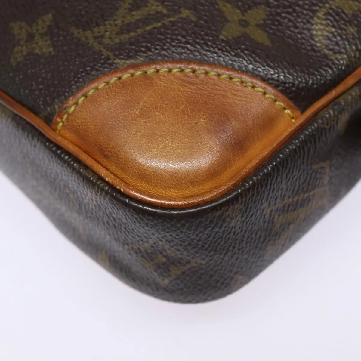 Trendy Inspired Louis Vuitton Monogram Marly Dragonne Gm Clutch Bag M51825 Lv Auth Th5236