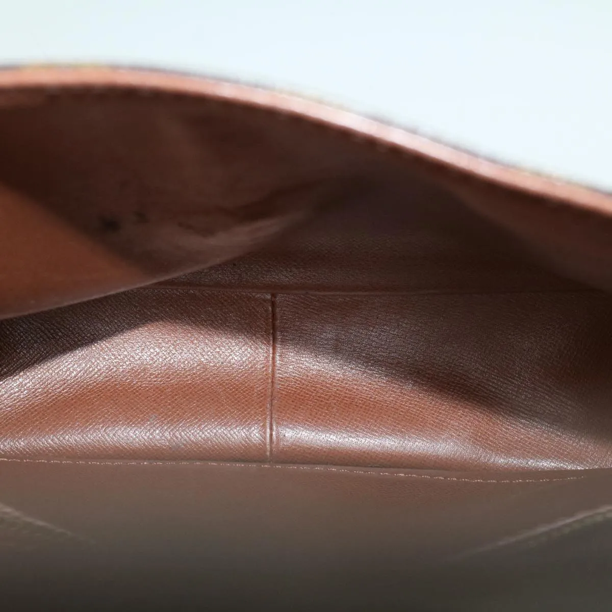 Trendy Inspired Louis Vuitton Monogram Saint Cloud Gm Shoulder Bag M51242 Lv Auth 56851