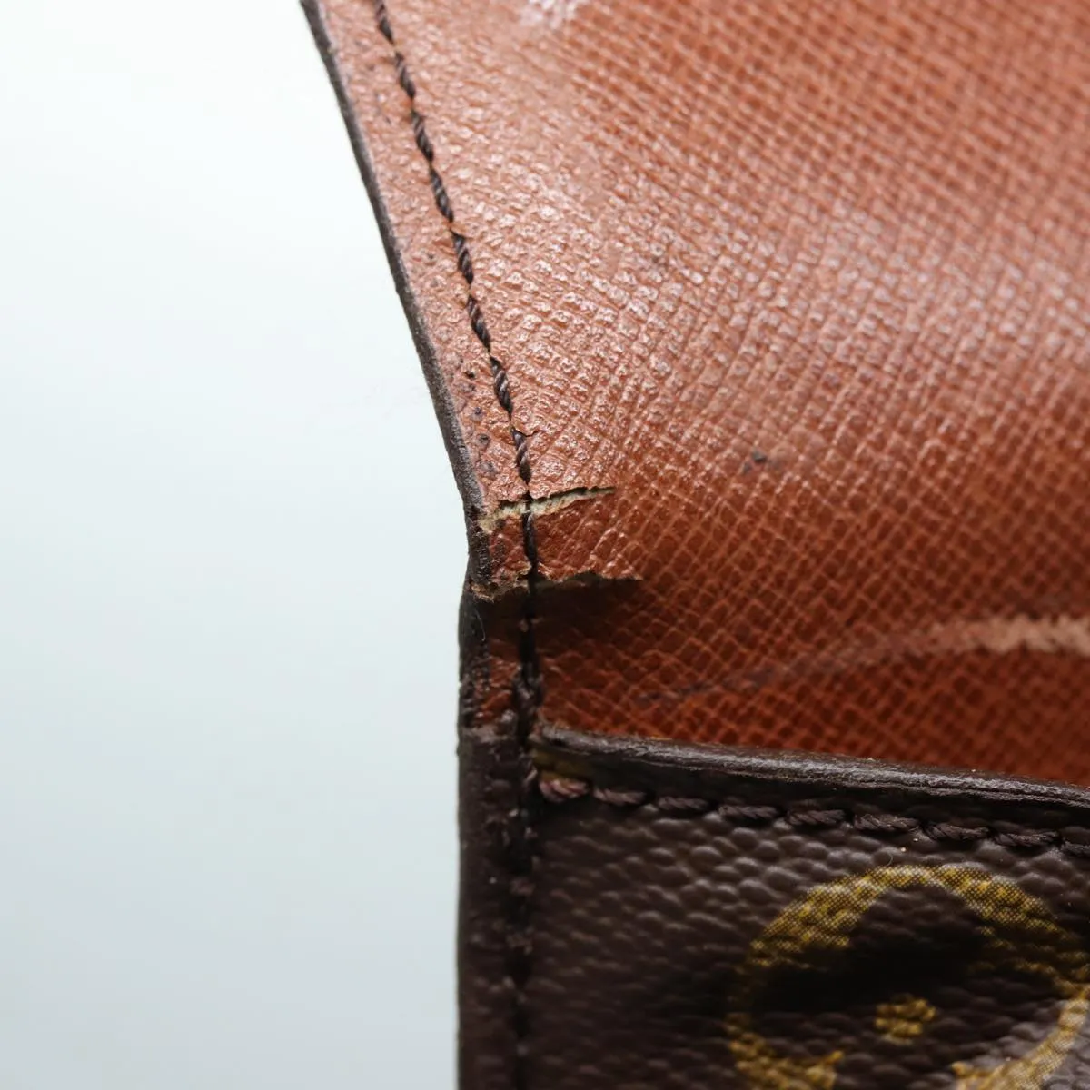 Trendy Inspired Louis Vuitton Monogram Saint Cloud Mm Shoulder Bag M51243 Lv Auth 88396