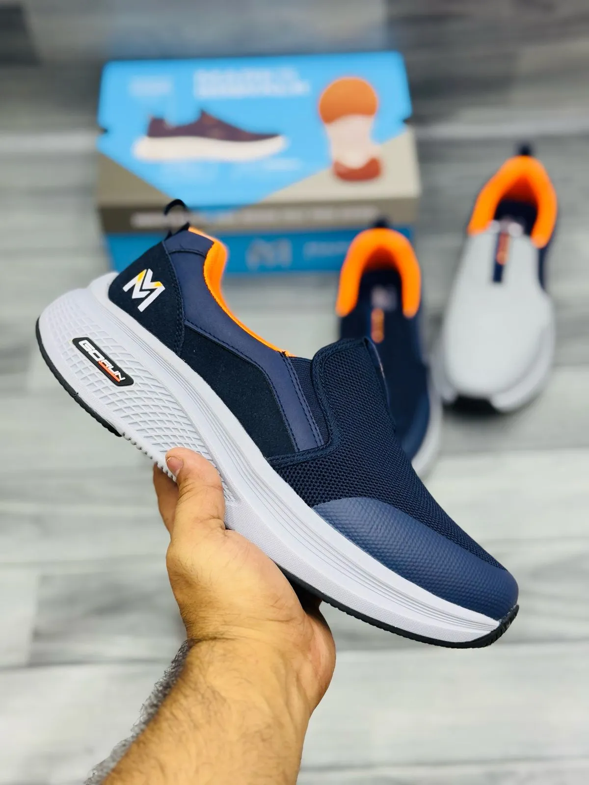 Ultra-Lightweight Slip-On Sneakers – Effortless Comfort & Style