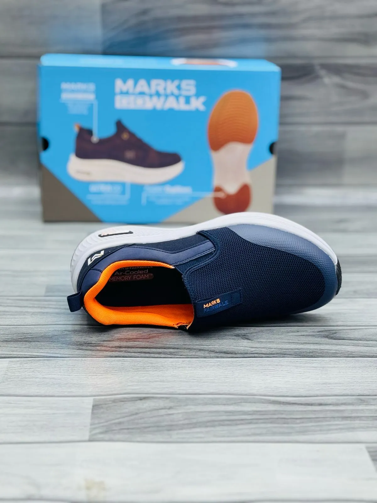 Ultra-Lightweight Slip-On Sneakers – Effortless Comfort & Style