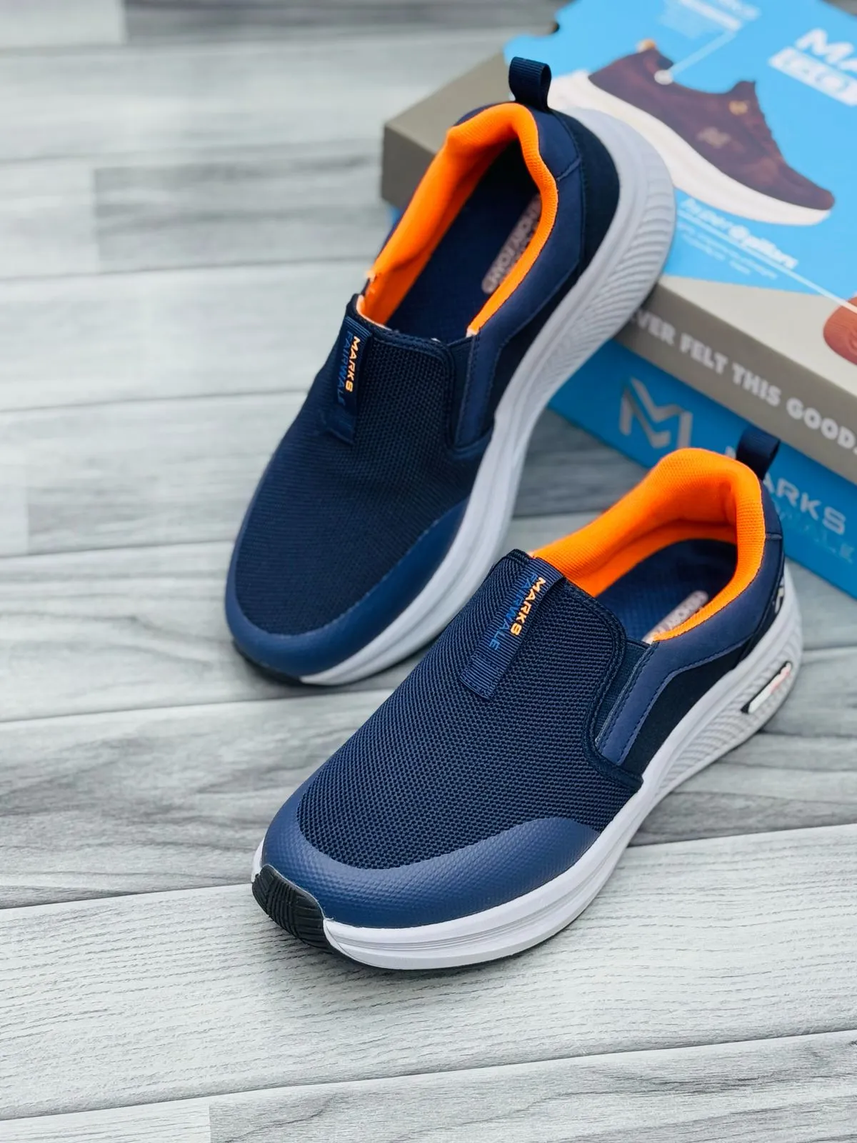 Ultra-Lightweight Slip-On Sneakers – Effortless Comfort & Style