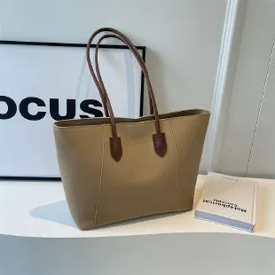 Wholesale Large Capacity Commuter Autumn/Winter Versatile Simple Shoulder Bags