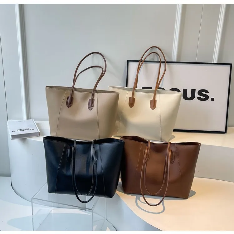 Wholesale Large Capacity Commuter Autumn/Winter Versatile Simple Shoulder Bags